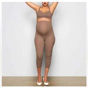 SKIMS | solutionwear maternity tights shapewear legging